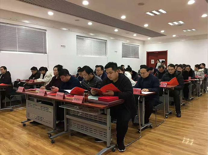 公司第一直销店经理刘莹被授予宁津县服务标兵称号